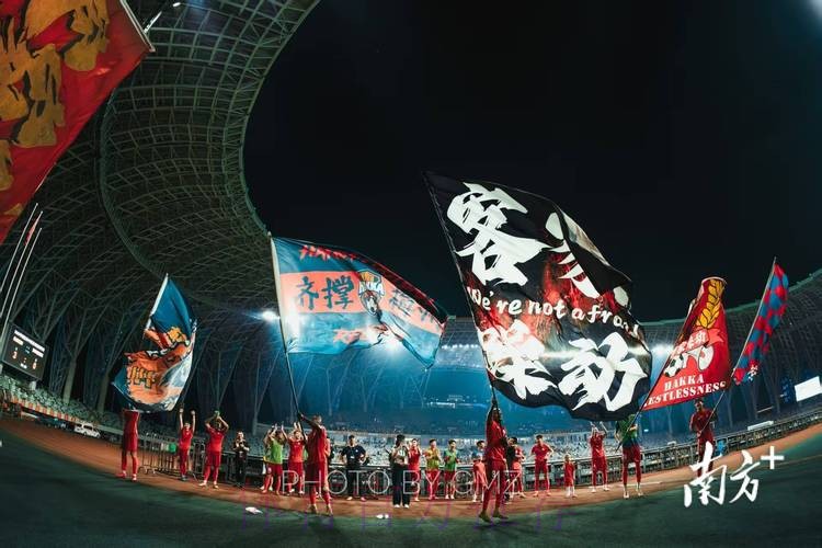 黑龙江主场战平卓尔 梅州客家赢下德比战